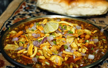 Bakery in Kolhapur - Gajanan Bakery Kolhapur